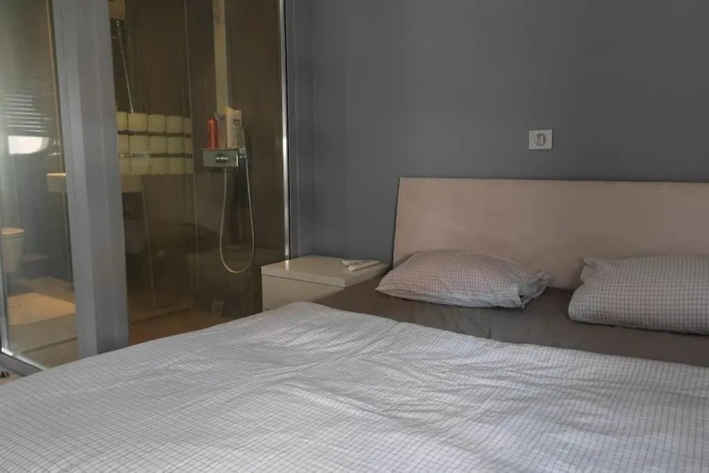 Central Station Modern Apartment 塞萨洛尼基